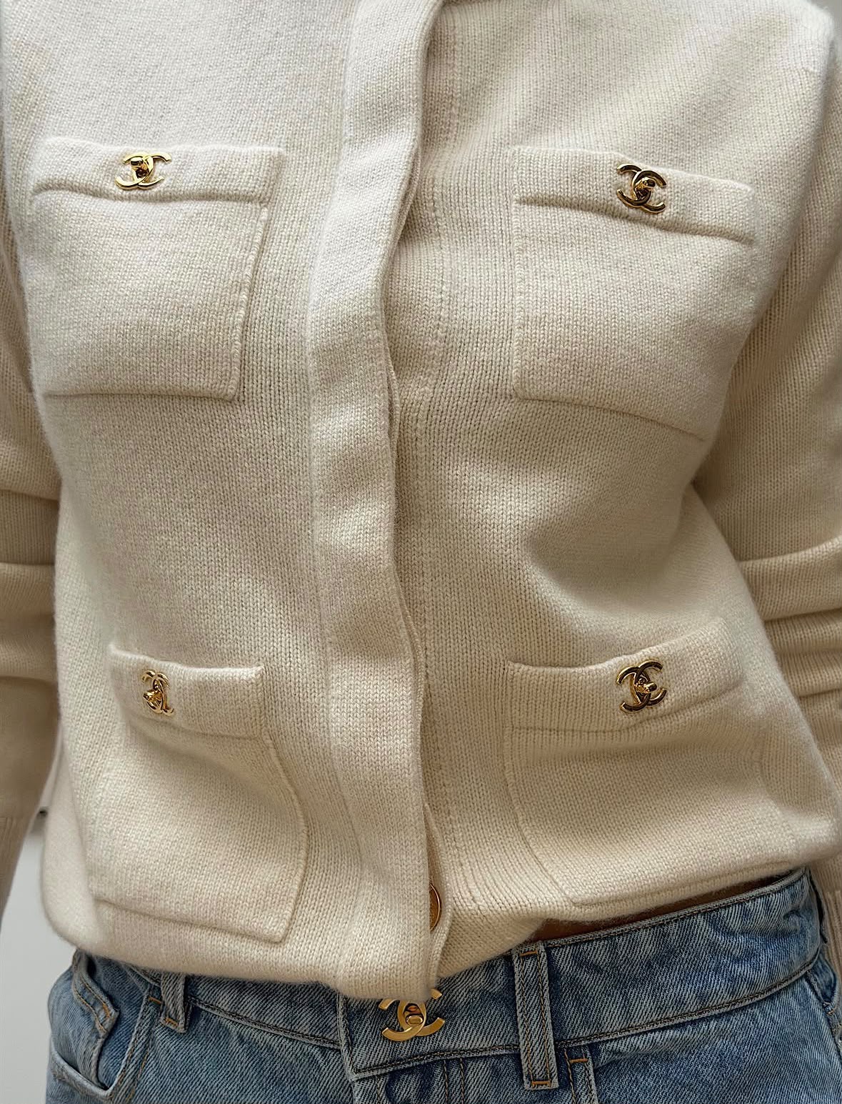 Chanel Turnlock Detail Cashmere Cardigan