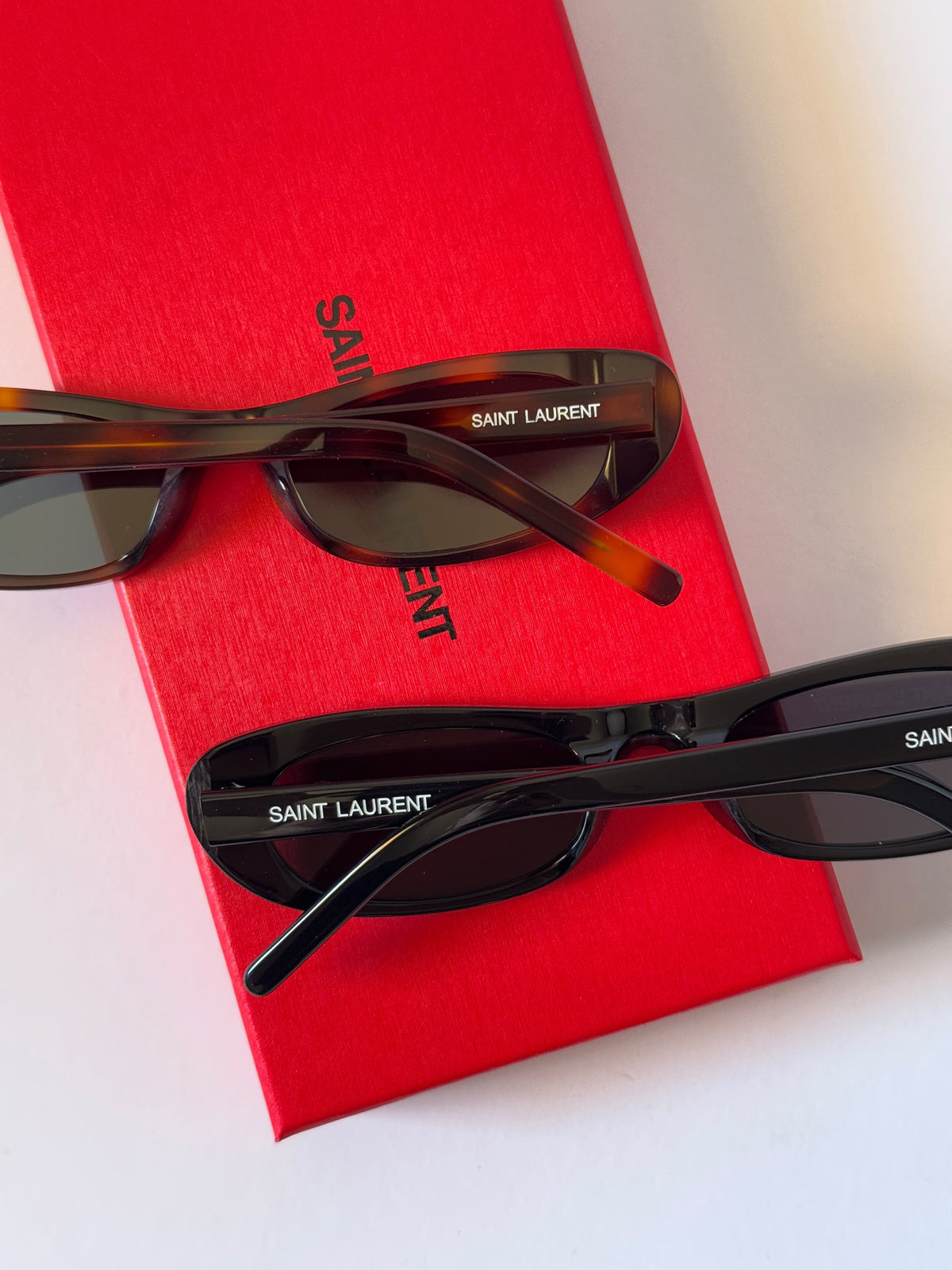 Saint Laurent SL 557 Shade Sunglasses