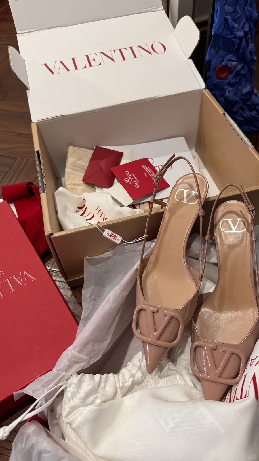 Valentino Garavani VLogo Signature Slingback Pump