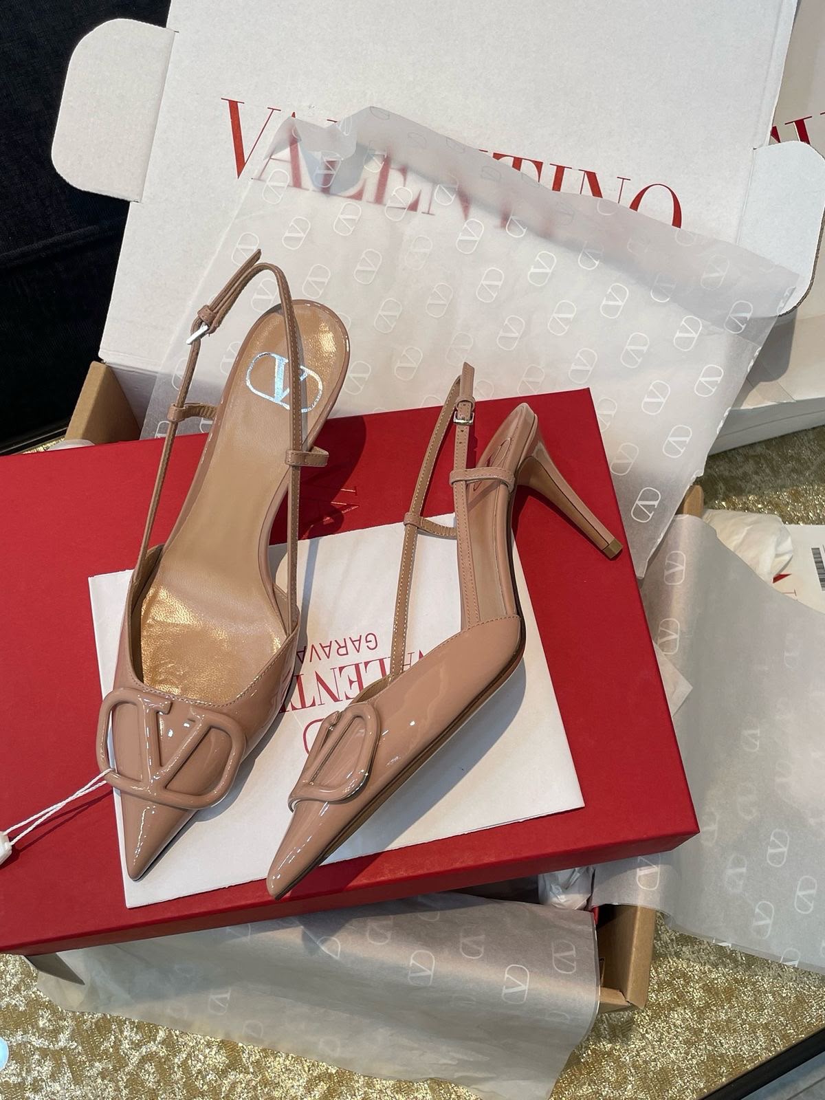 Valentino Garavani VLogo Signature Slingback Pump