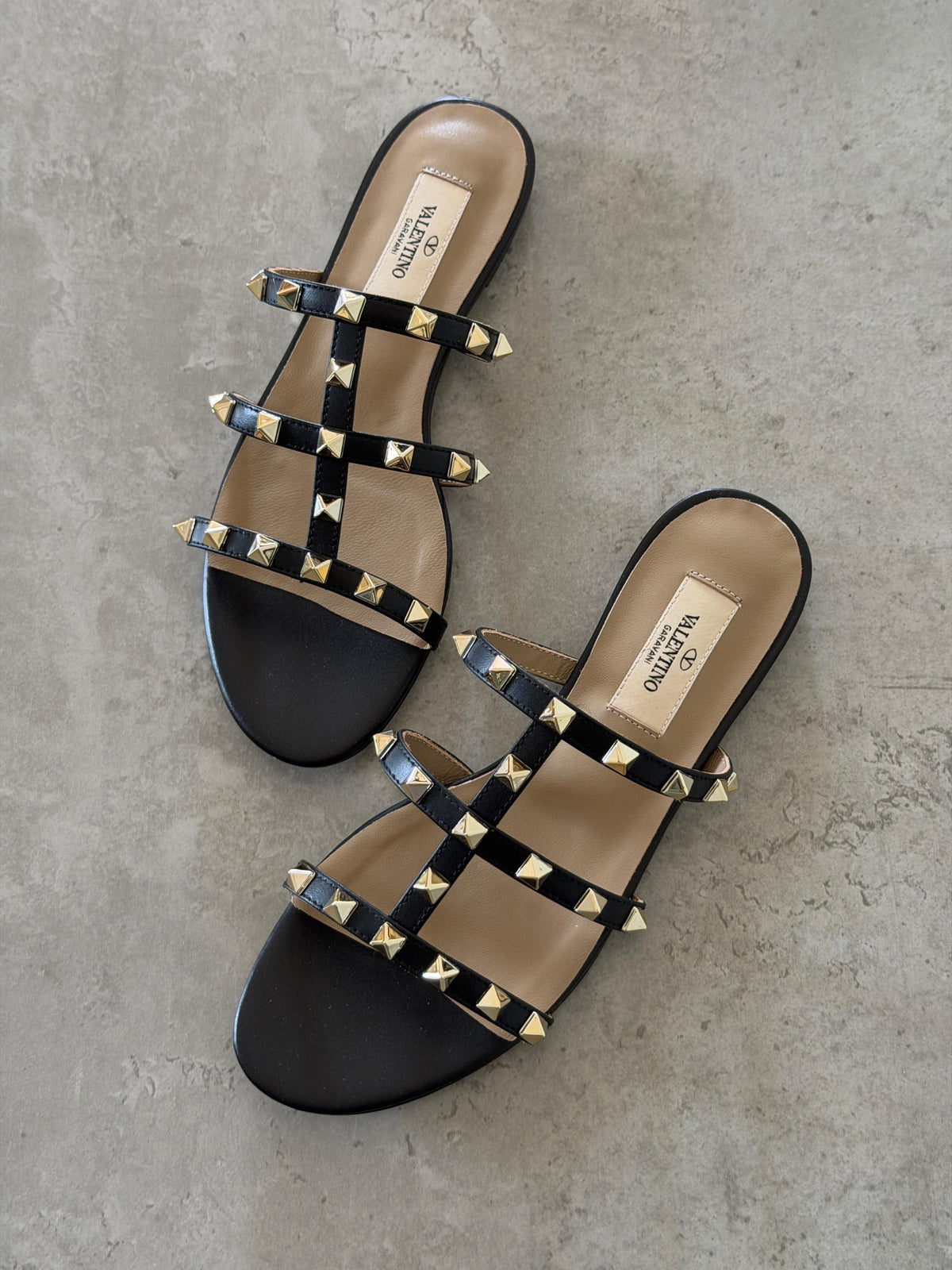 Valentino Garavani Rockstud Flat Slide Sandal